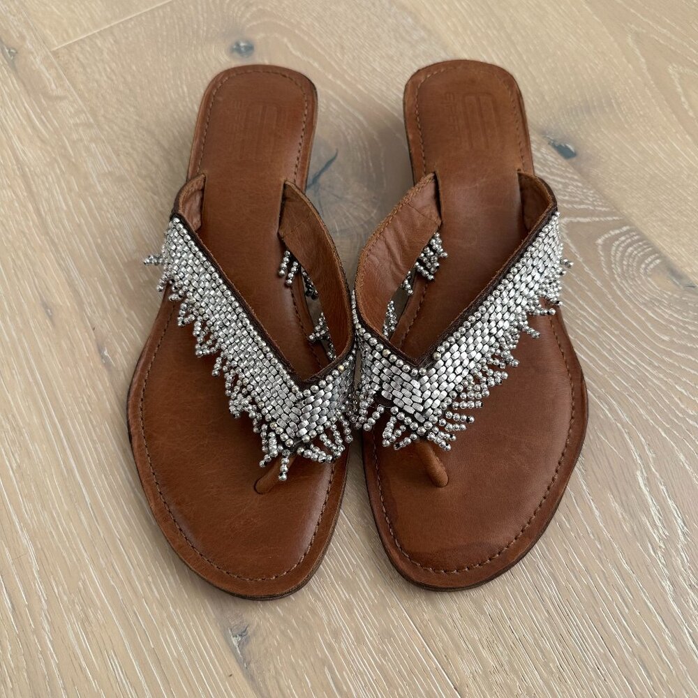 E Ferri Leather Thongs with Silver Beading